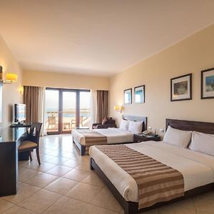 Premium Room Sea View West Bay Adults Only 16